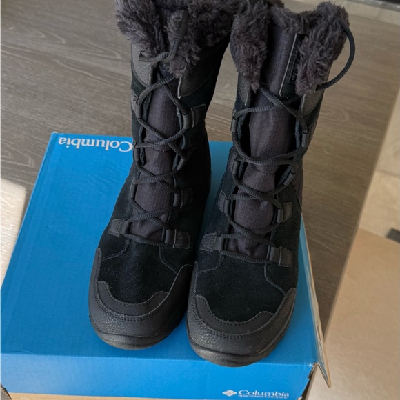 Columbia Ice Maiden boots - Picture 2 of 5